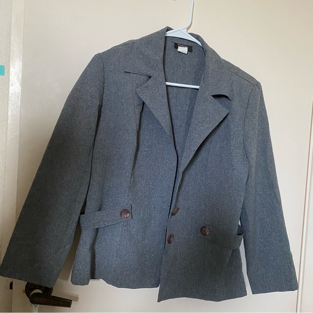 Women’s Blazer Outerwear